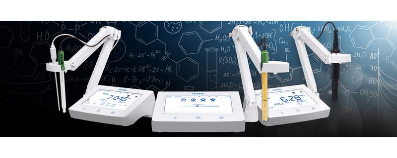 Hanna benchtop pH and dissolved oxygen meters with electrode arms