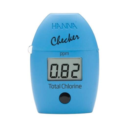 Hanna Total Chlorine Checker HC pocket colorimeter reading 0.82 ppm